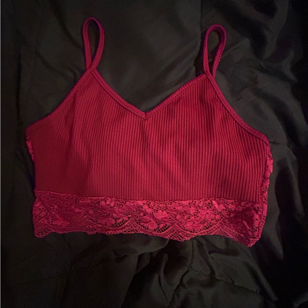 Lace Trim Ribbed Crop Top - Red